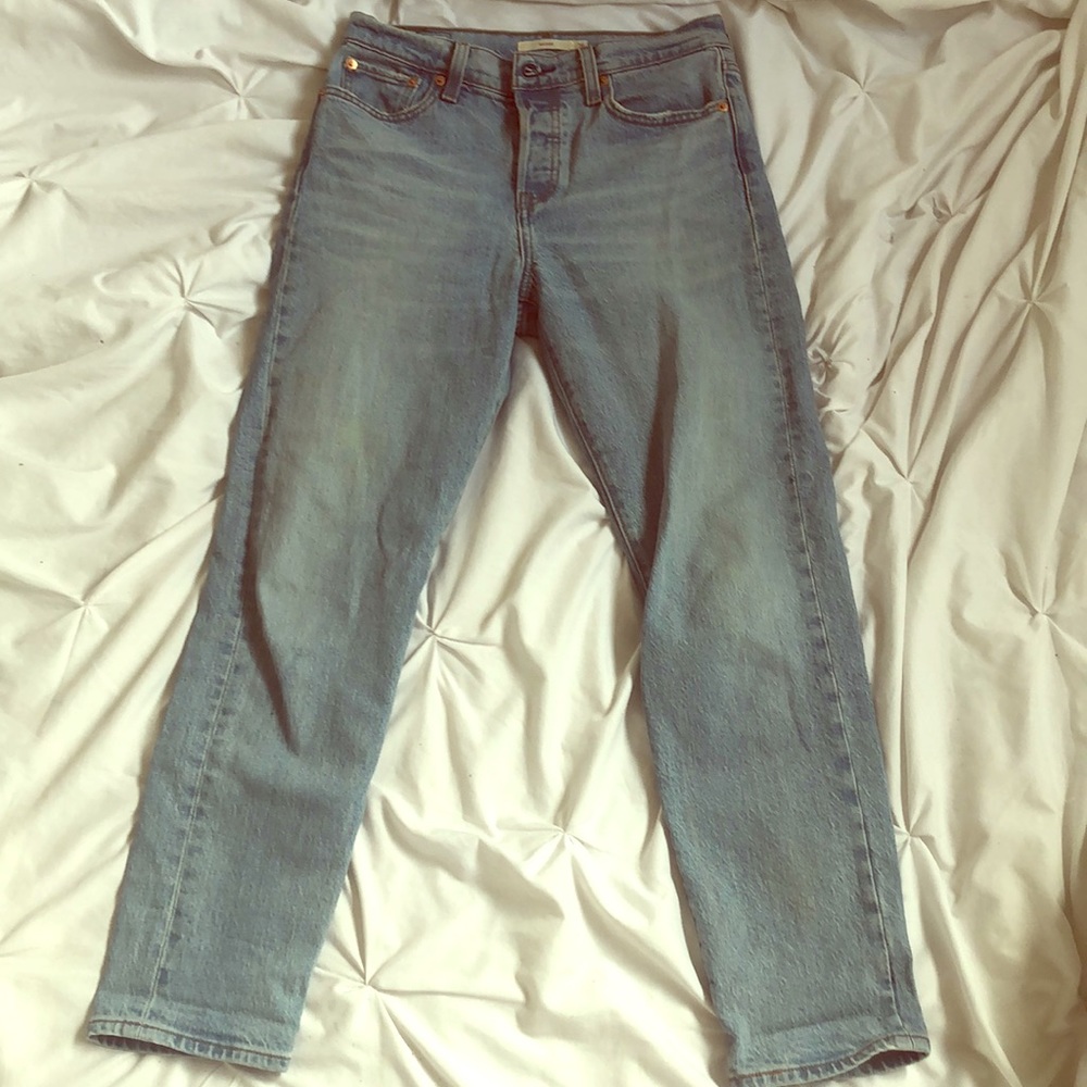 Levi’s wedgie fit jeans